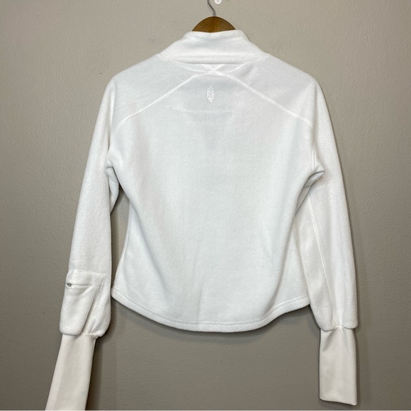Free People Movement Great Heights Fleece 1/2 zip in white ski first layer - Picture 4 of 9